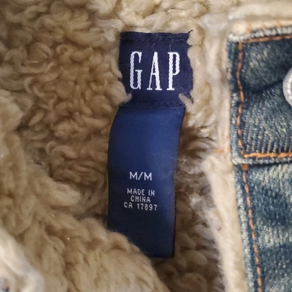 Gap lined Denim Jacket - Picture 2 of 5